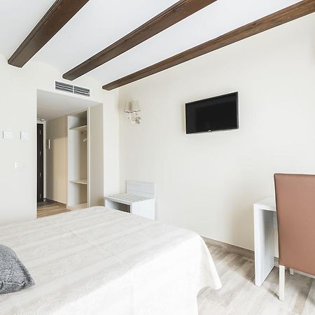 Hotel Atiana Albarracín Εξωτερικό φωτογραφία