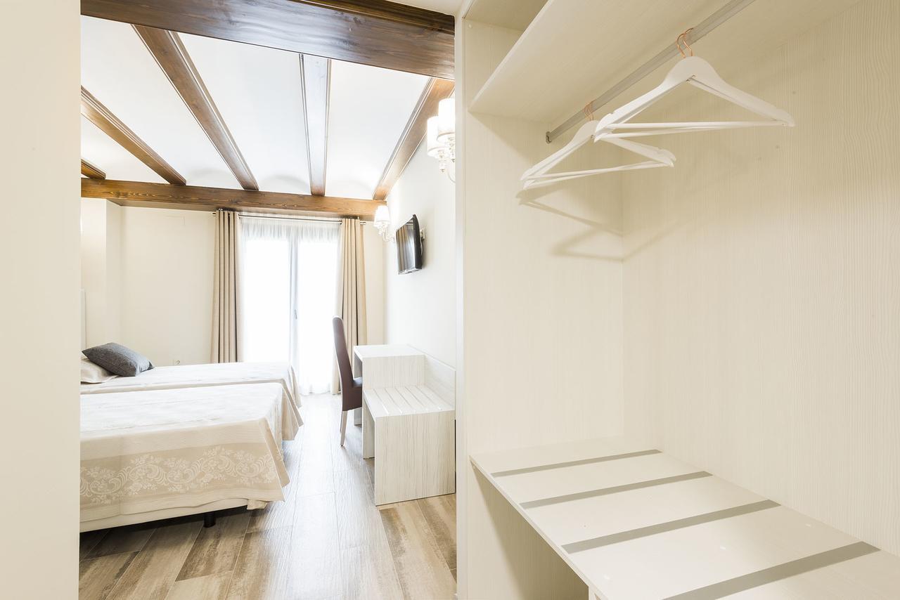 Hotel Atiana Albarracín Εξωτερικό φωτογραφία